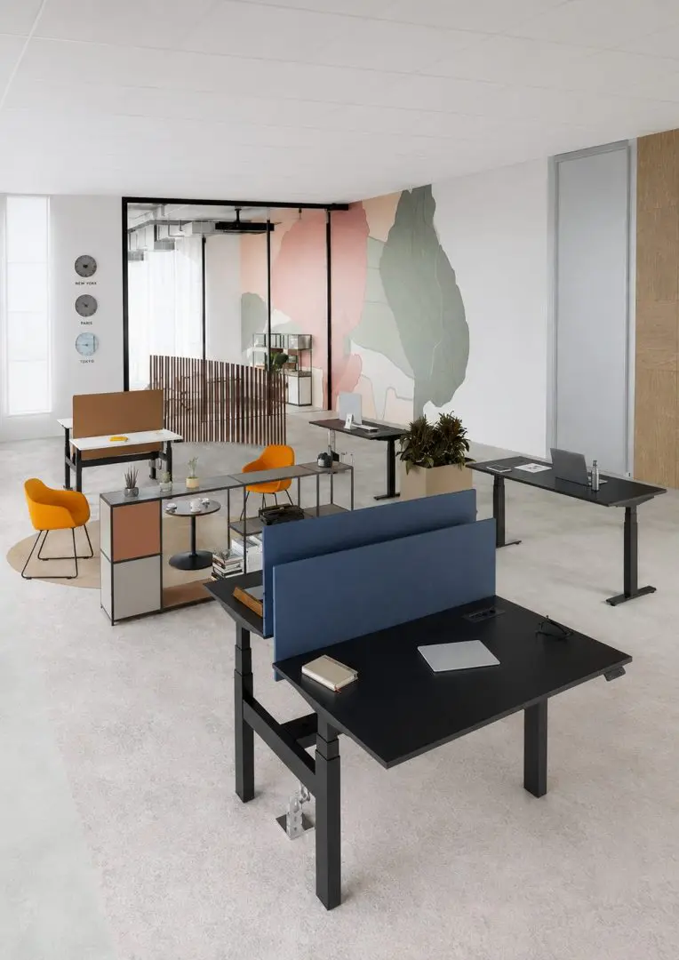 Des bureaux assis-debout pour une meilleure position au travail